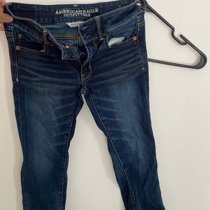 3/4 American Eagles jeans